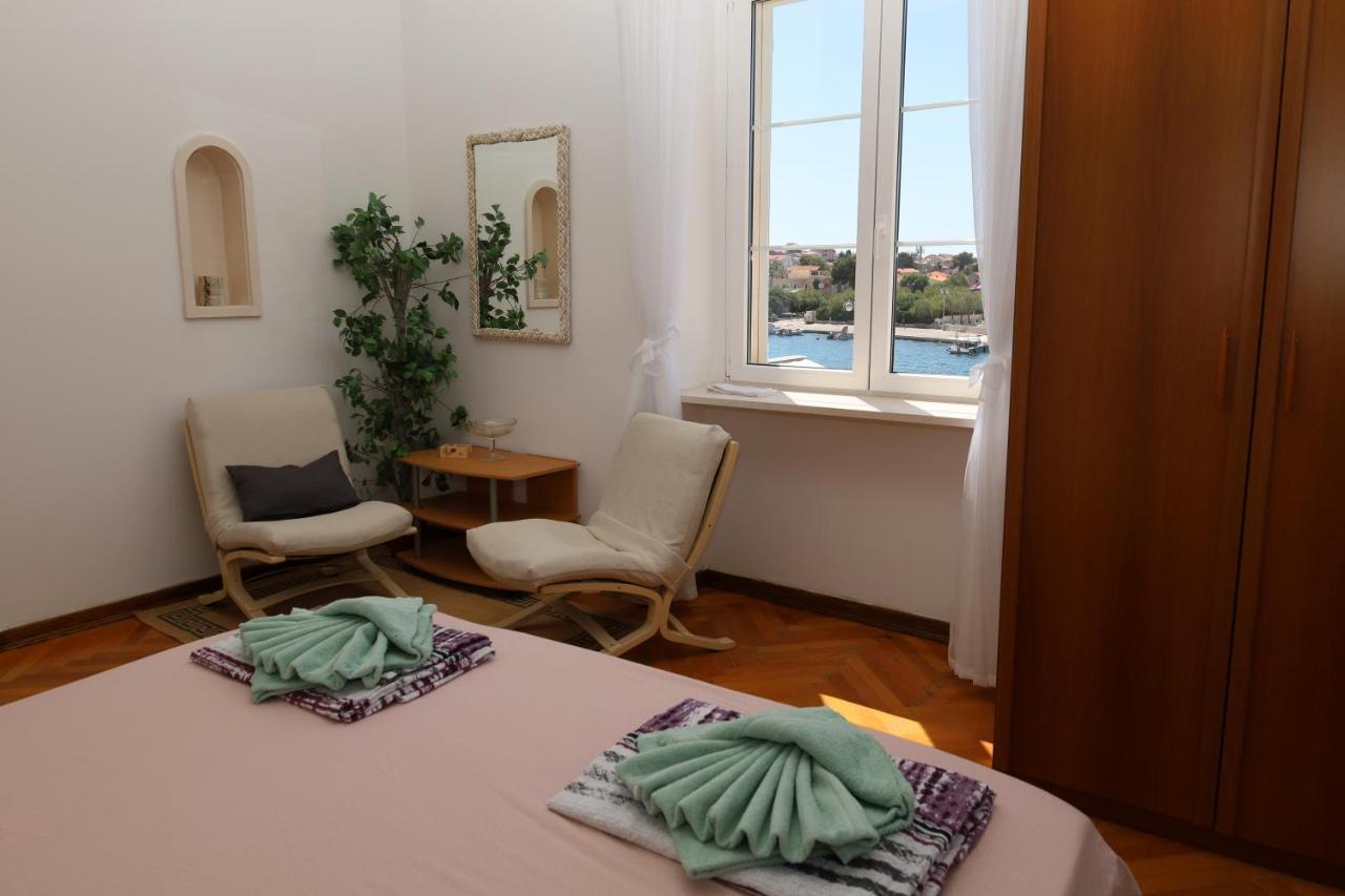 Apartman Dajana ซูเปตาร์ ภายนอก รูปภาพ