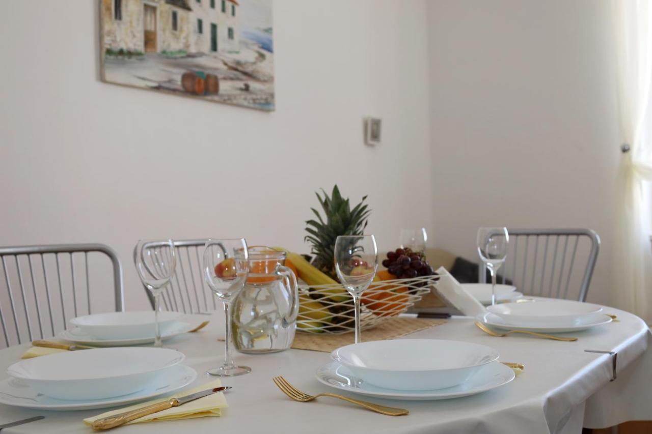 Apartman Dajana ซูเปตาร์ ภายนอก รูปภาพ